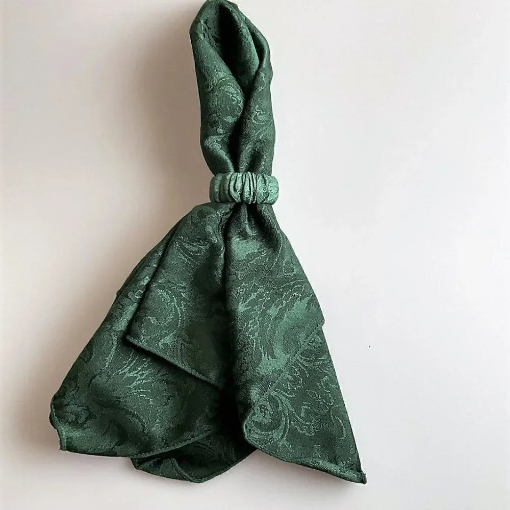 VTG WC Design Forest Green Damask Cloth Napkins & Ring Set - 16 Pcs